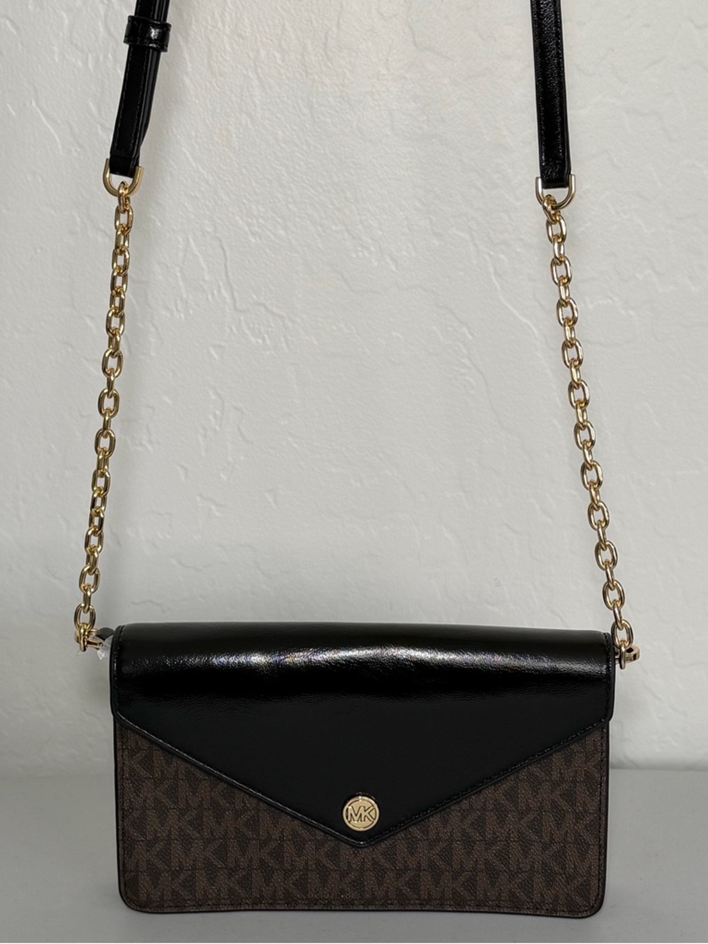 Michael Kors Jet Set Travel Small Signature Logo Clutch Crossbody Bag